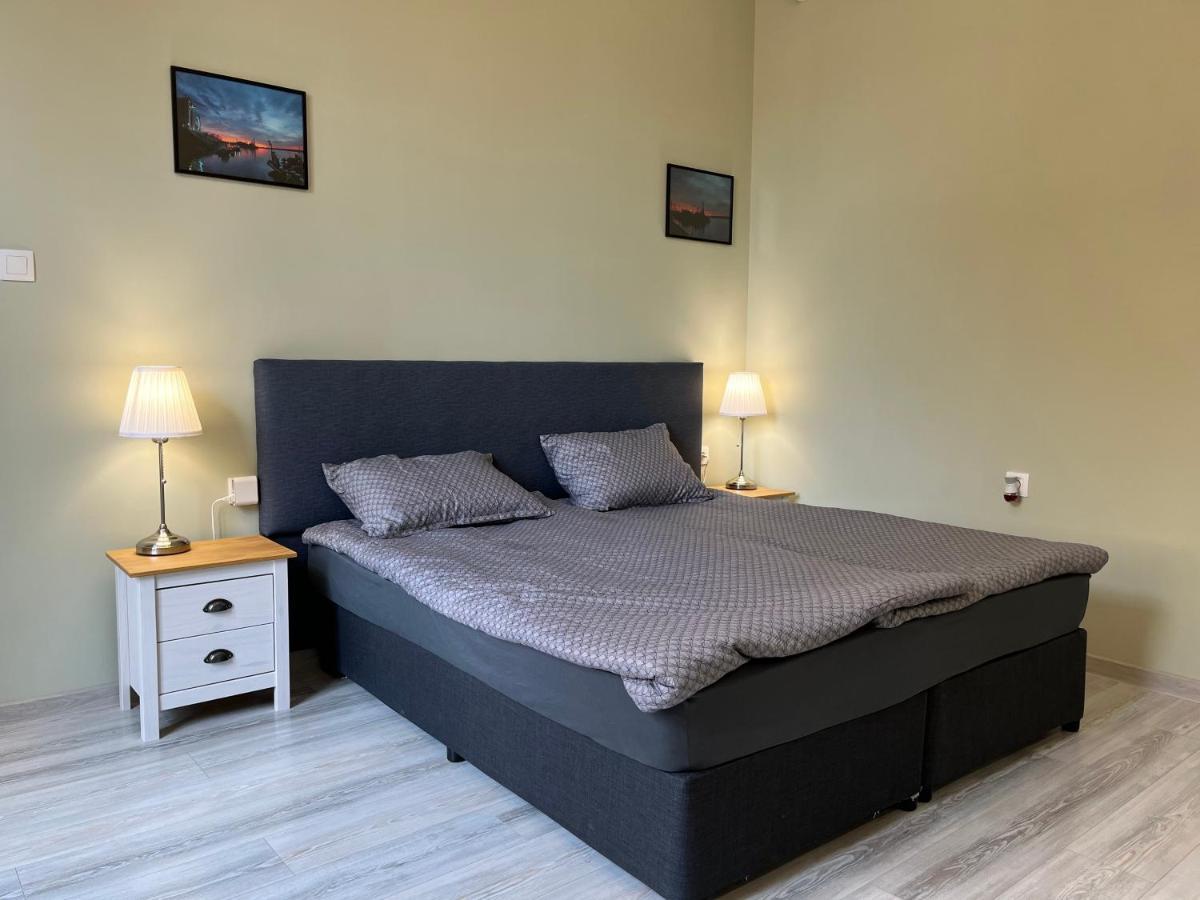 Prista Guest Rooms Ruse Exterior photo